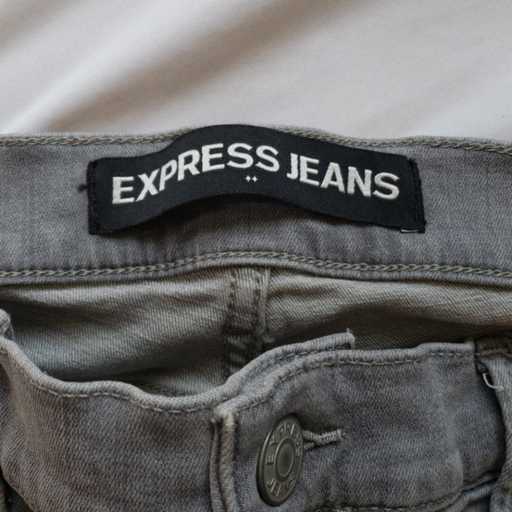 Jeans - Picture 5 of 5